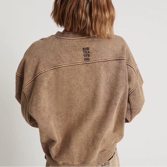 Rust Bower Bird Retro Sweater - Picture 2 of 2